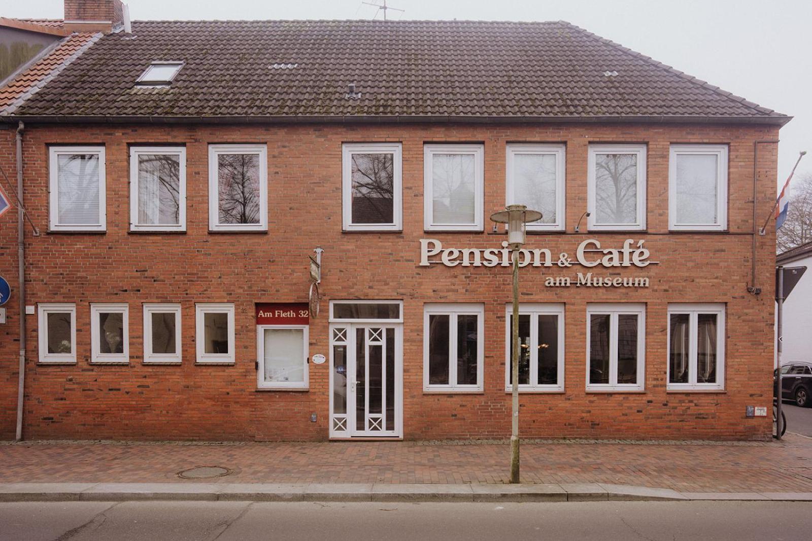 Pension Am Museum Glückstadt Buitenkant foto